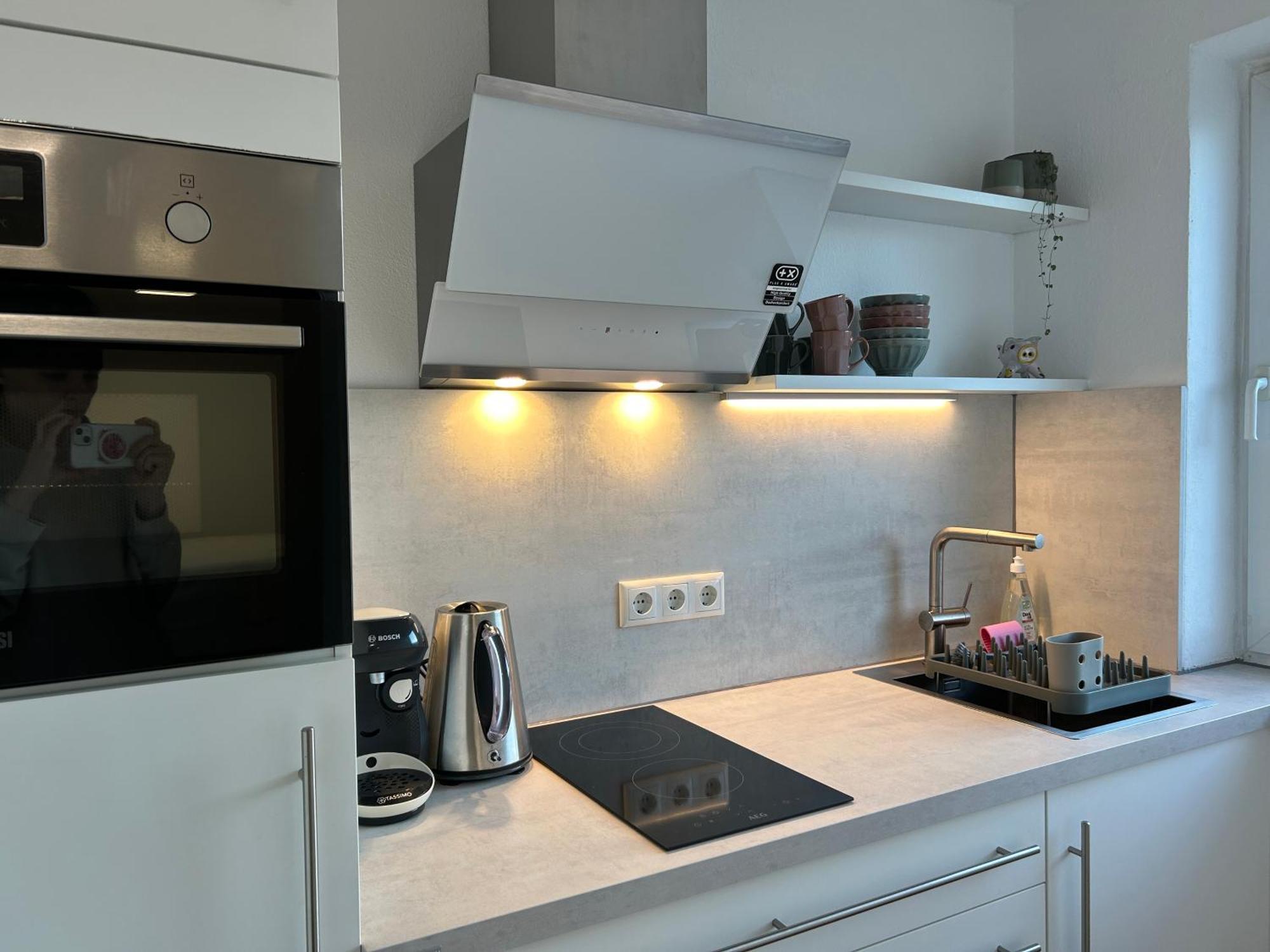 Schoene 1-Zimmer Wohnung Am Bahnhof 2 Parkplaetze Зонтхофен Экстерьер фото